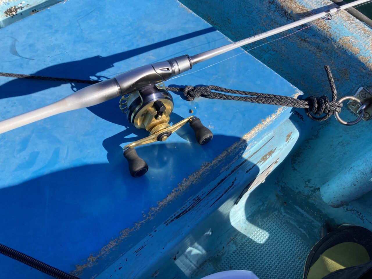 ダイワ バイキング筏（ＶＩＫＩＮＧ 筏） ４４ ダイワ(DAIWA) 落とし込み・イカダリール バイキング筏44 44 かかり釣り（筏釣り） 筏リールの